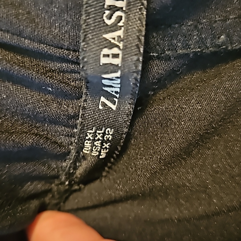 Zara Basic Jogging Pants - image 7